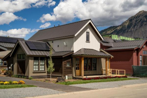 Academy Place | Paintbrush Crested Butte